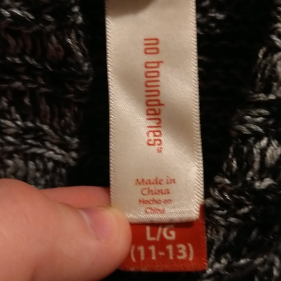 Hooded sweater - Picture 2 of 3